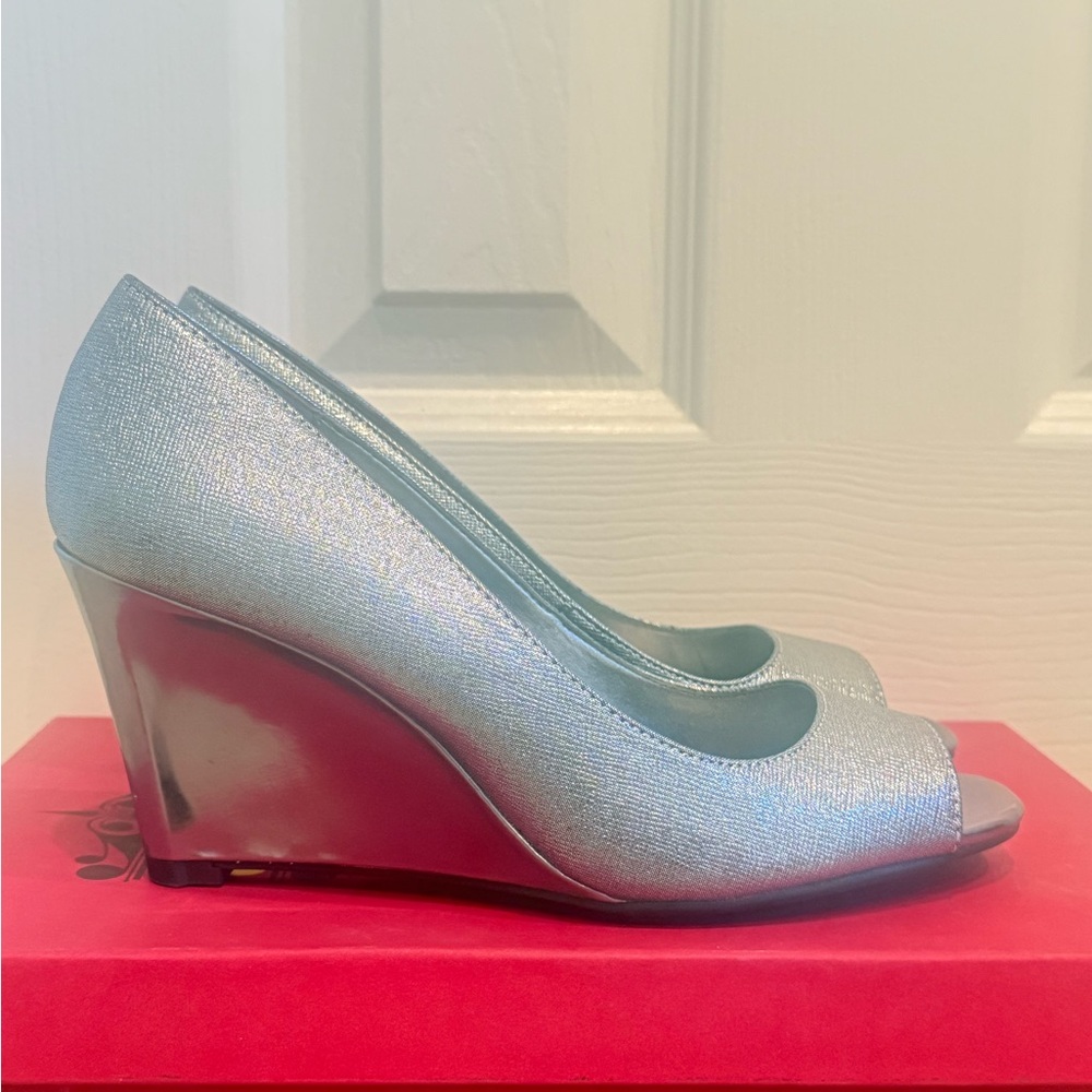 Bandolino Shimmering Silver Peep-Toe Wedges